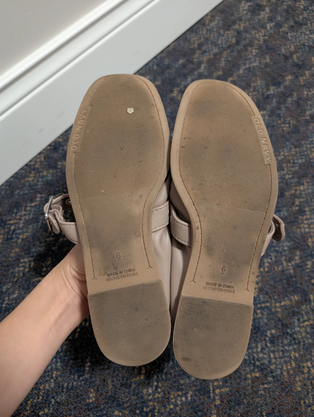 Old Navy Women's Faux-Leather Mary-Jane Scrunch Ballet Flats - photo 3