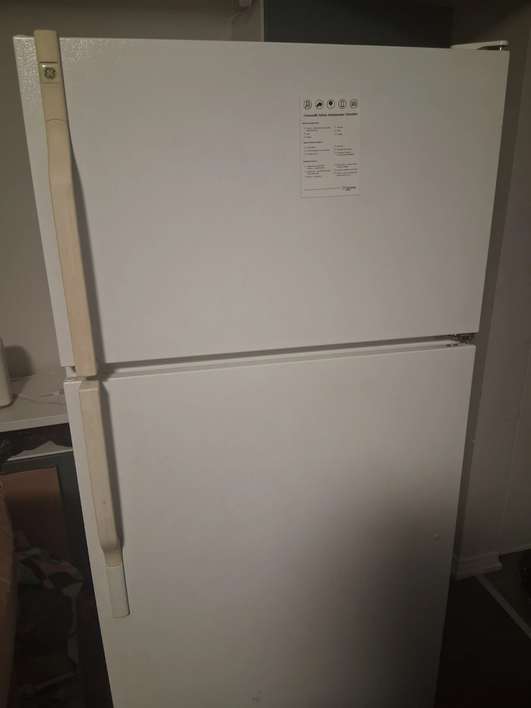 GE White Top-Freezer Refrigerator and Polar Water Dispenser - photo 2