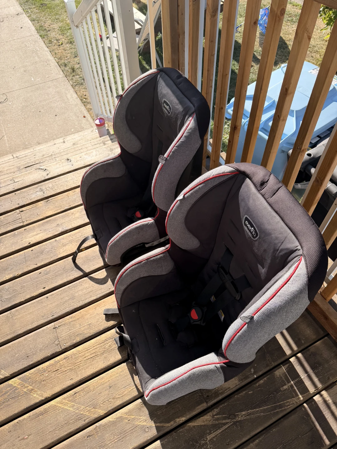 Two Evenflo SureRide Titan 65 Car Seats - photo 2