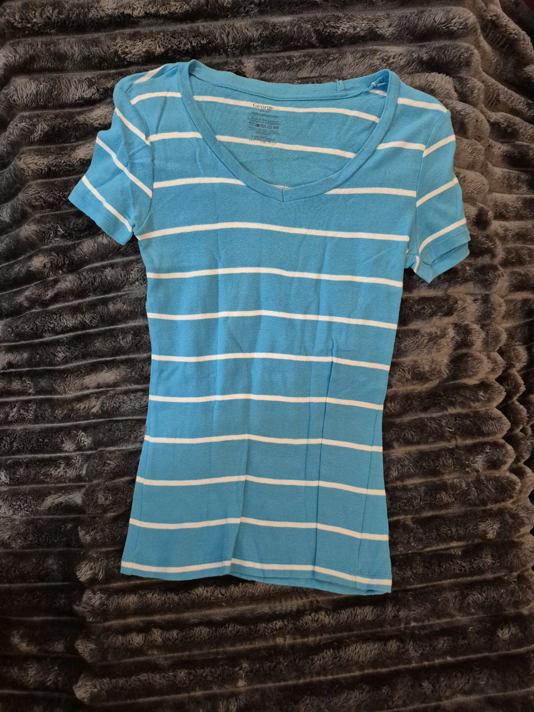 Women's V-Neck T-Shirts - photo 5