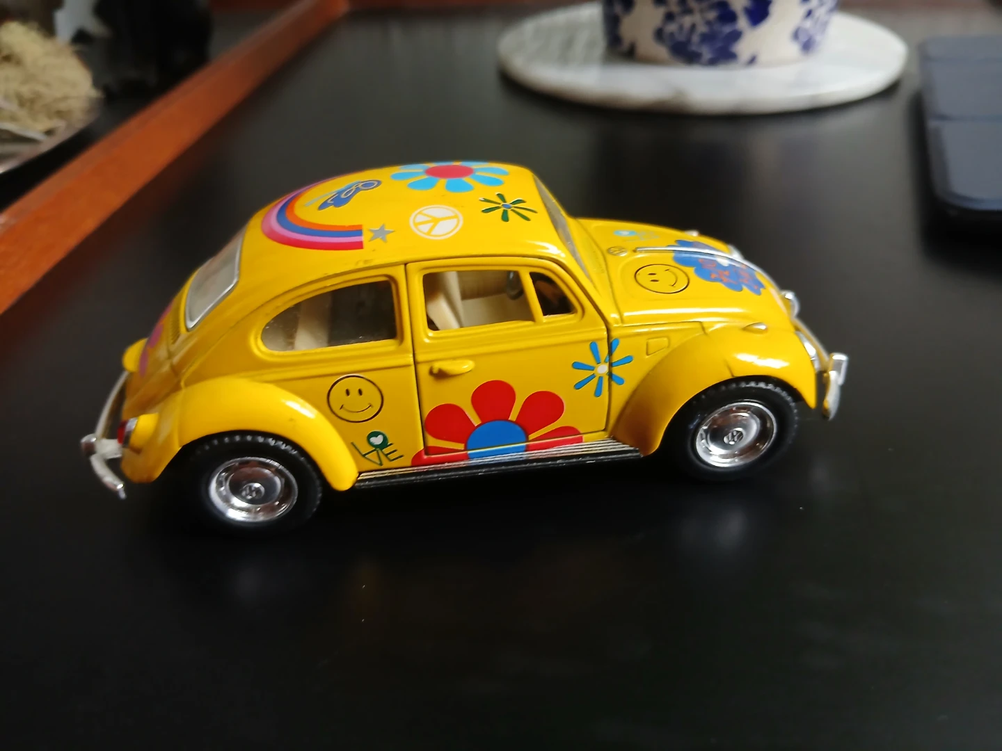🏈 '67 VW Beetle replica