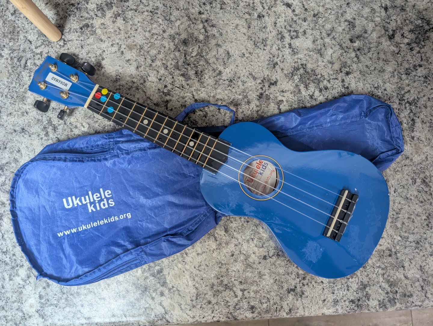 Ukulele Kids Blue Beginner Ukulele with Case - photo 3