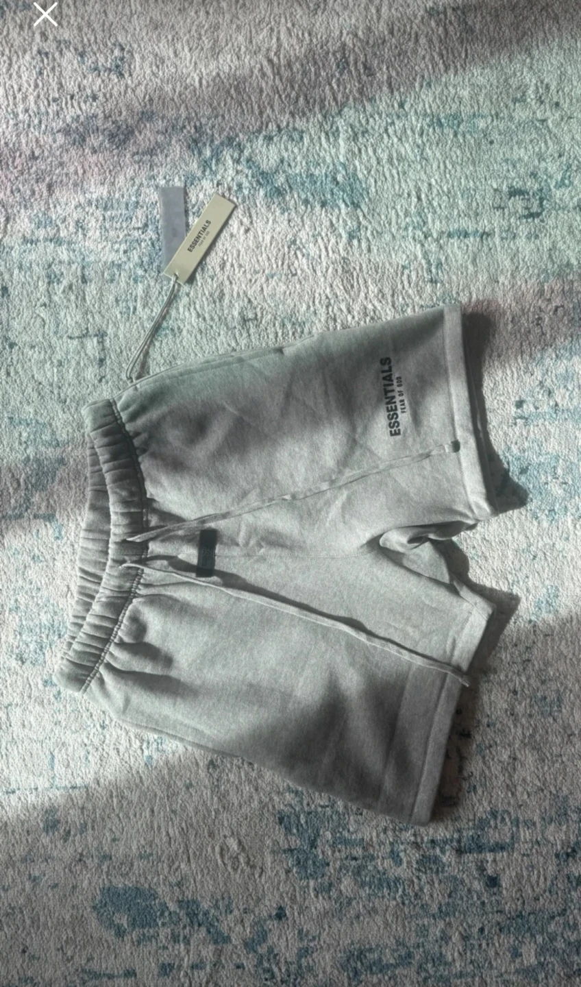 Essentials Fear of God Shorts size small