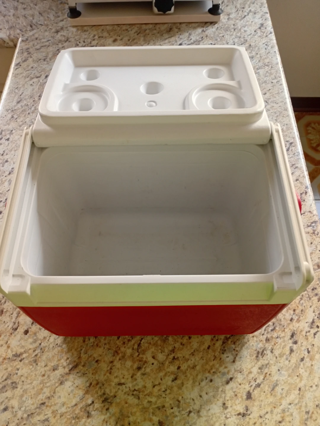 Coleman Cooler - photo 2