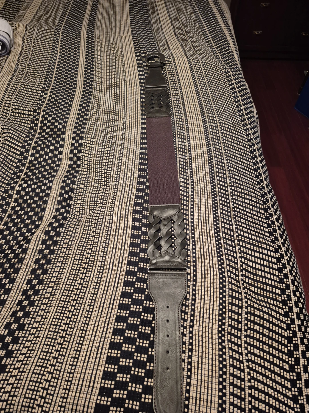 Black braided elastic waist belt