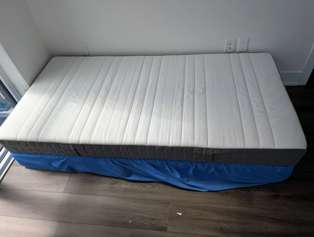 2 IKEA Morgedal Single Mattresses with 2 Grusnarv Protectors - photo 3