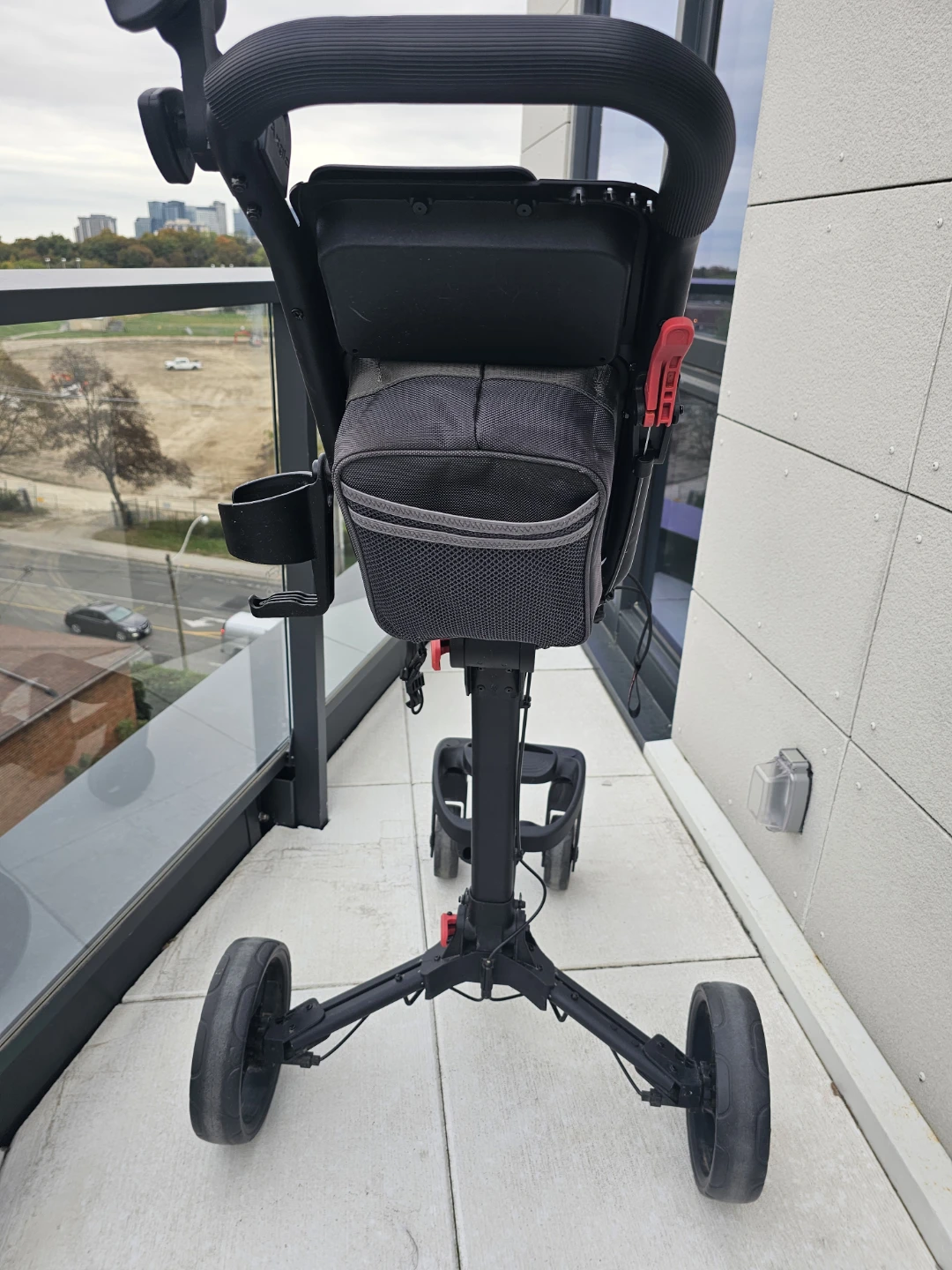 Axglo Flip n' Go Pro 4-Wheel Golf Push Cart - photo 4