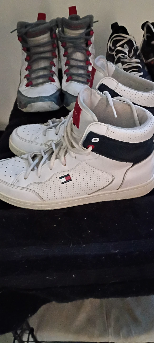 Lot of Sneakers and Boots - photo 4