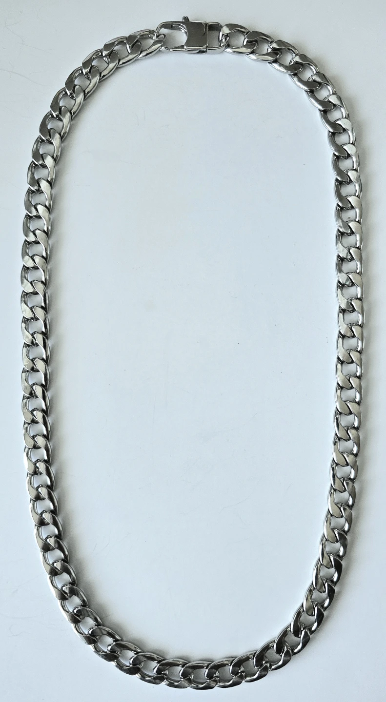 Cuban Link Chain / Silver Tone