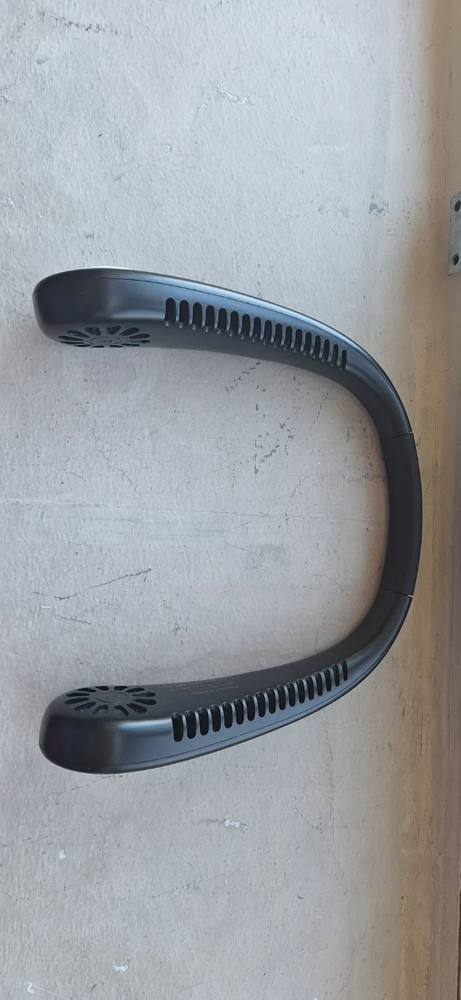 Black Wearable Neck Fan