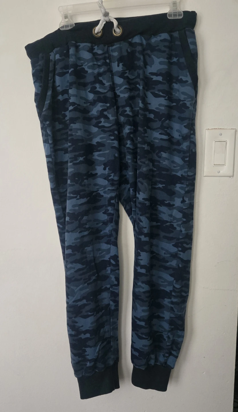 Two Pairs of Women's Pants - photo 2