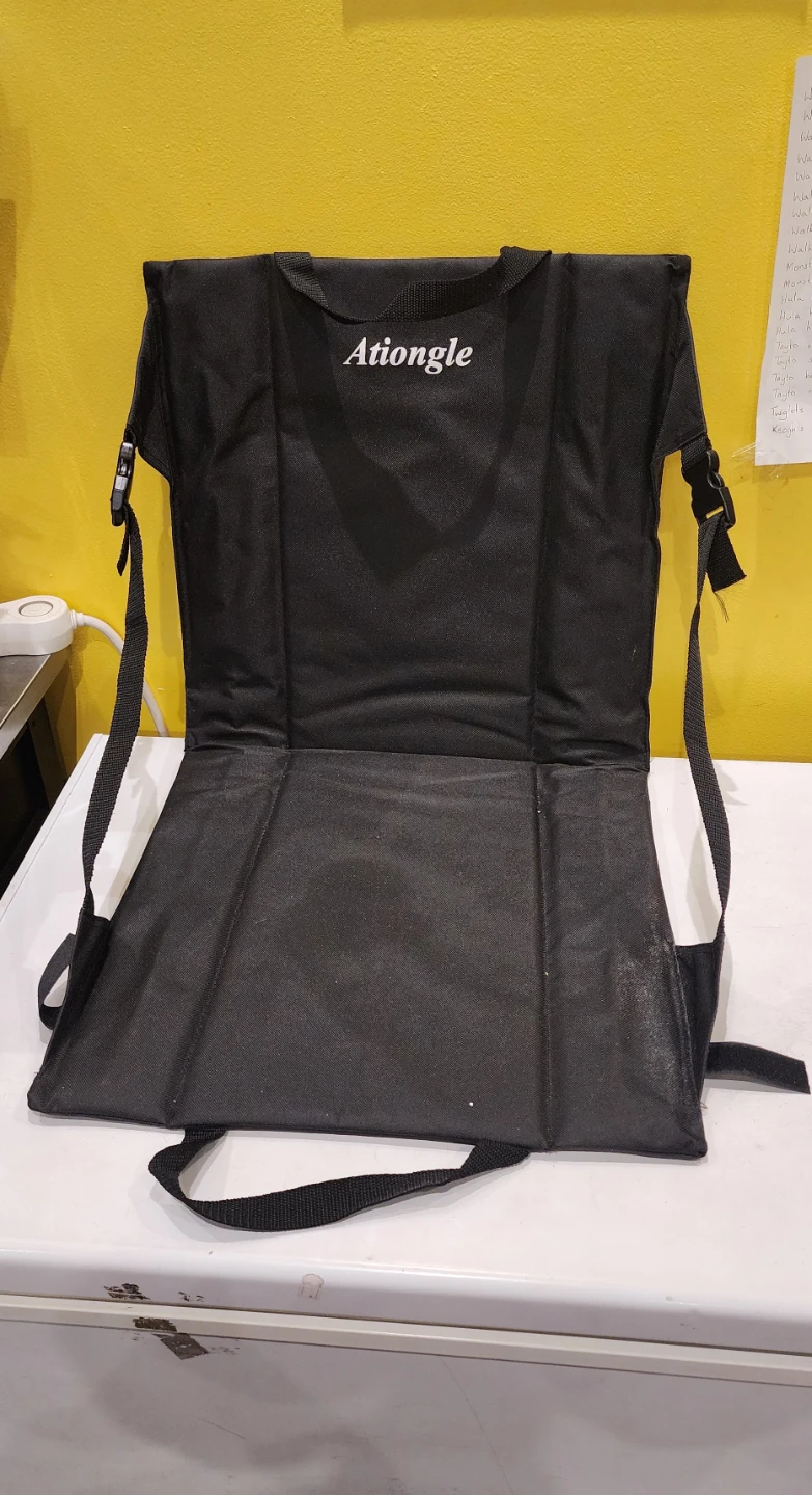 Ationgle Folding Waterproof Stadium Seat