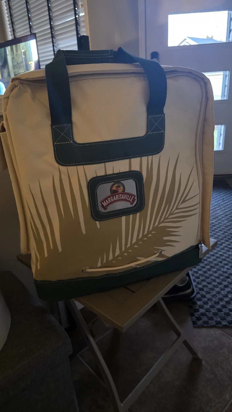 Margaritaville Bahamas Frozen Concoction Maker with Carry Bag - photo 2