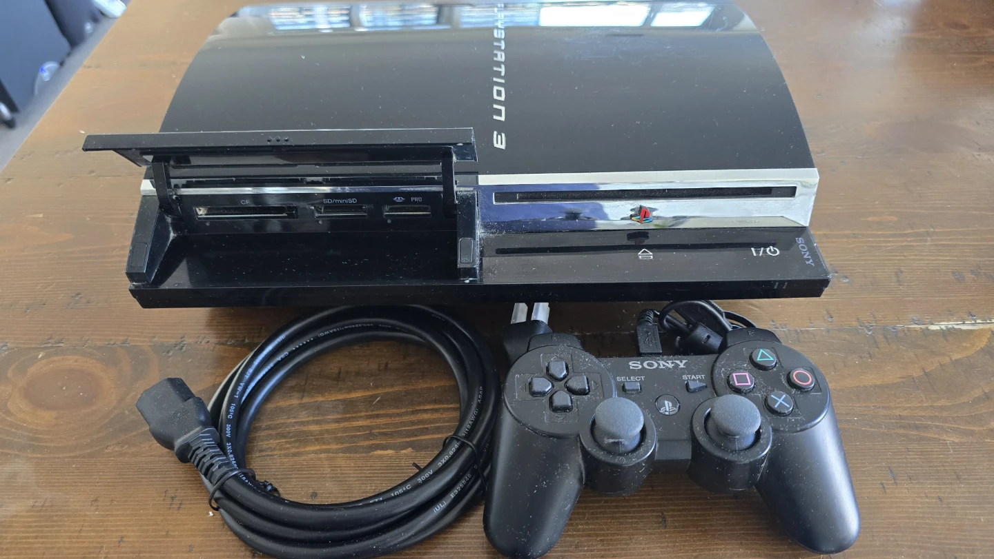 Sony PS 3 60GB Launch Edition - Back Compt (PS1/PS2/PS3) - photo 2