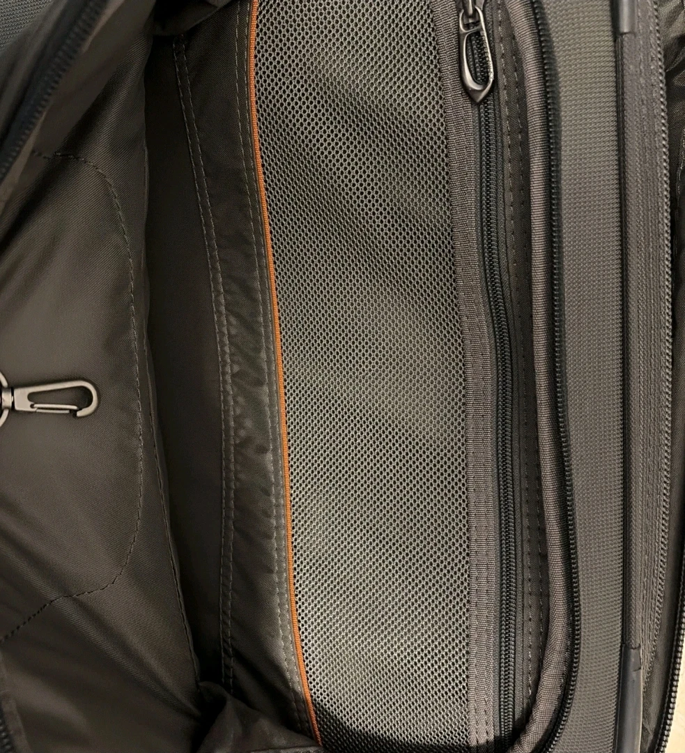 Briggs and Riley Olive 25" checked luggage msrp $1700. - photo 5