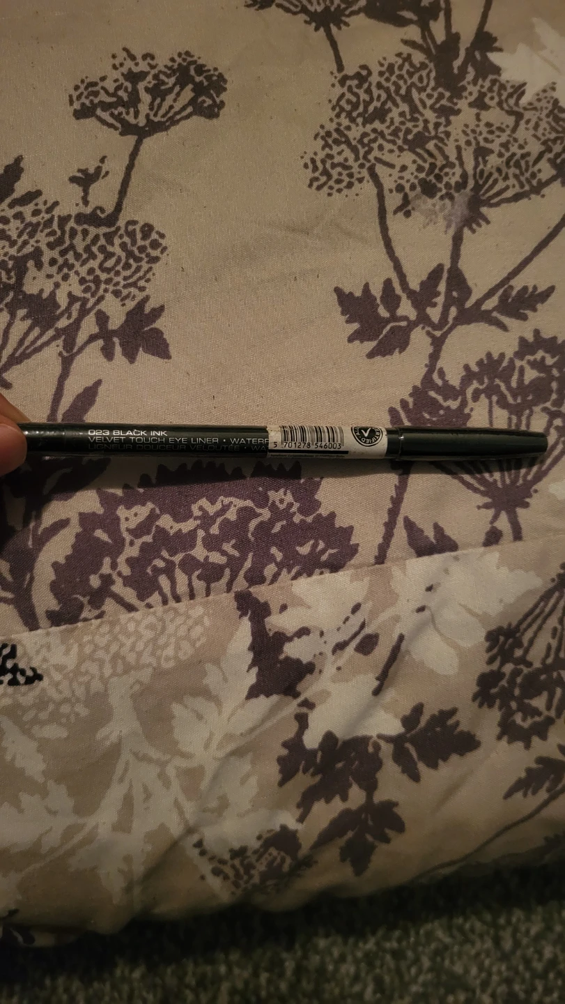 Gosh Velvet Touch Eyeliner - 023 Black Ink🏈