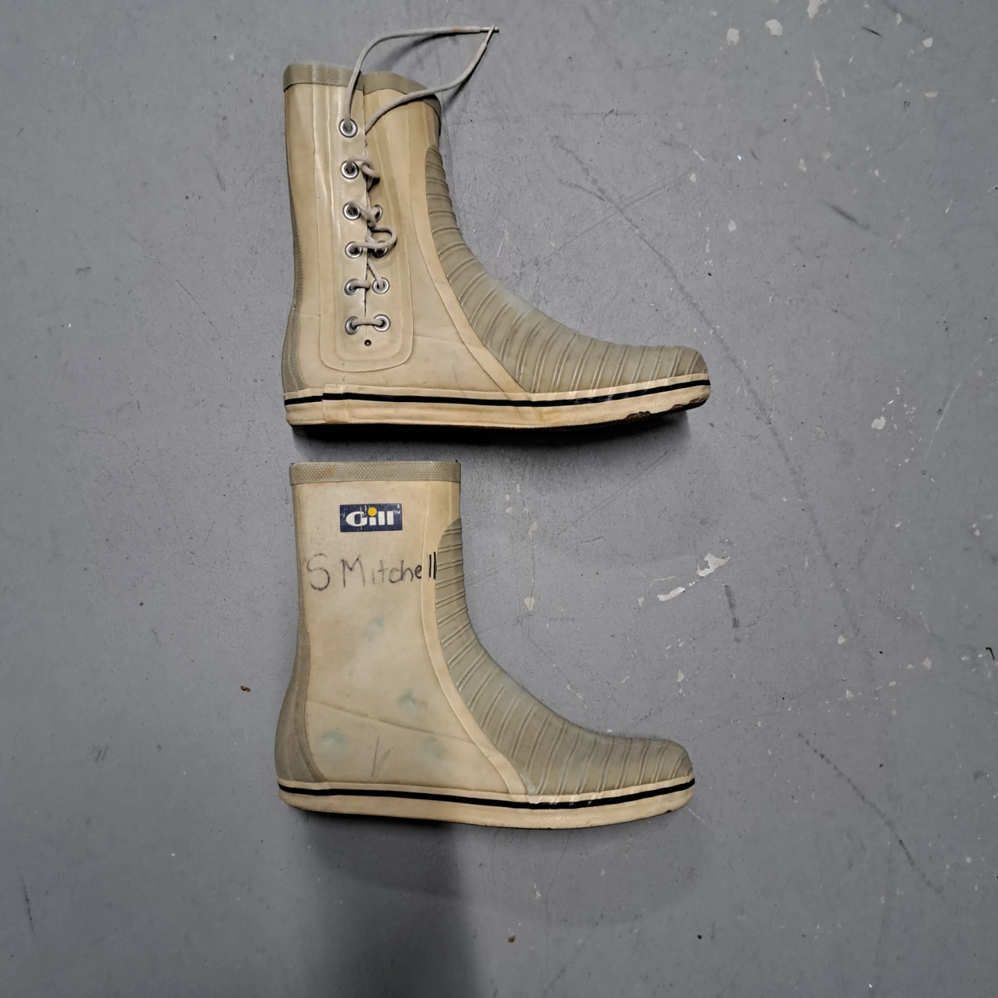Gill Sailing Deck Boots Men's 8=Women's 9.5