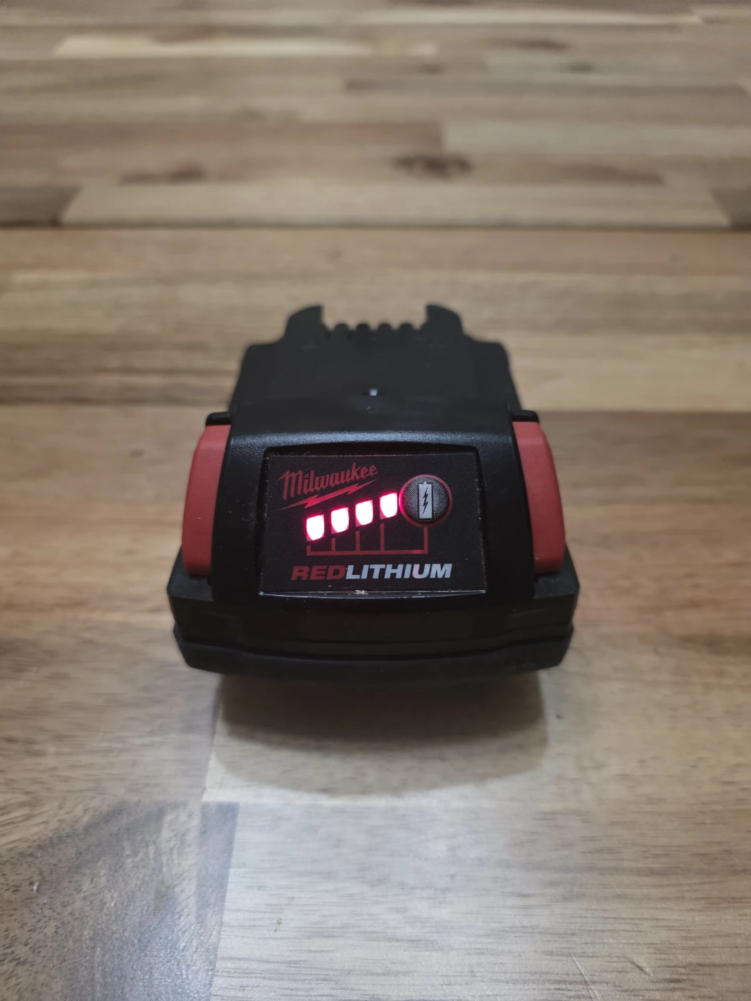 Milwaukee M18 REDLITHIUM CP1.5 Battery - photo 2