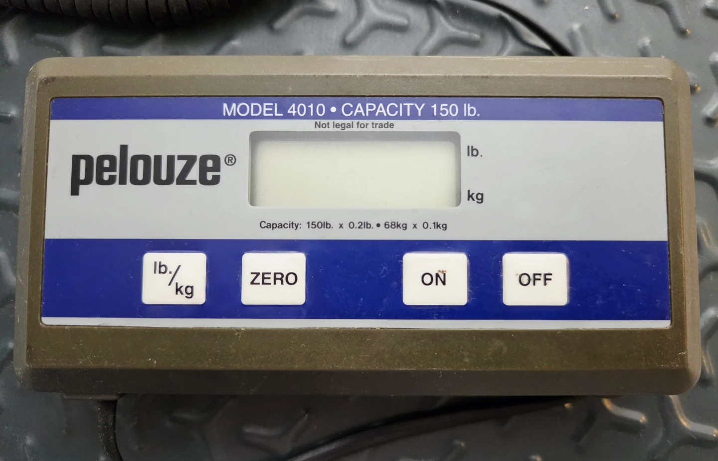 Pelouze Model 4010 Digital Shipping Scale - photo 2