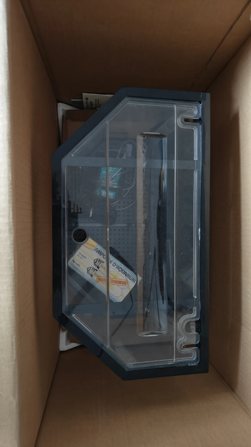 Hagen 10 Gallon Aquarium Starter Kit - photo 3