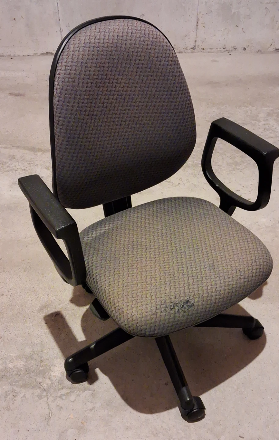 Adjustable Fabric Office Chair