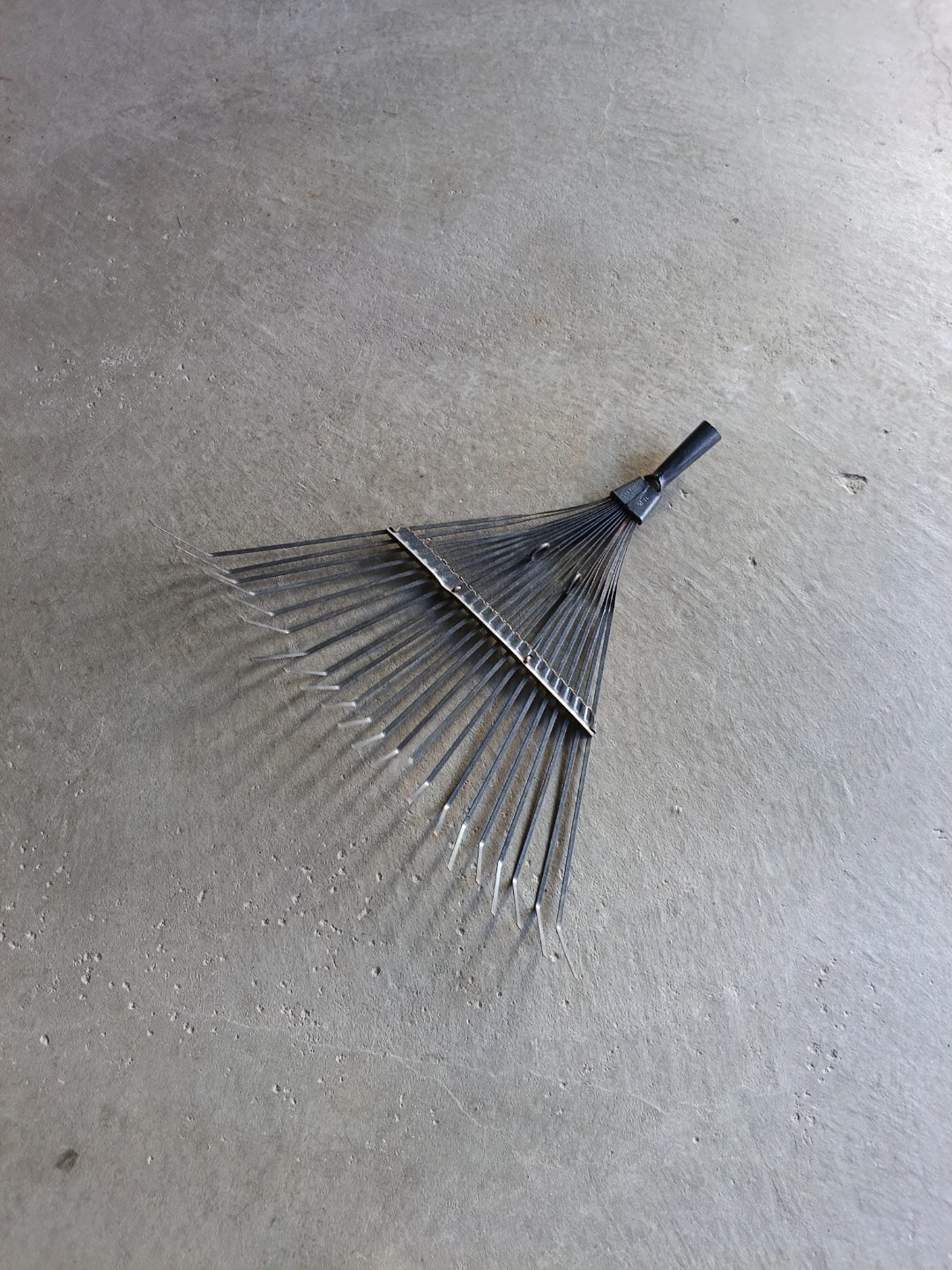 Metal Leaf Rake Head