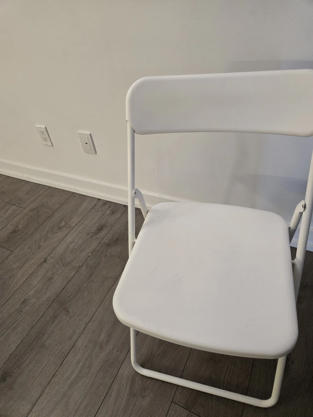 Ikea foldable chair white