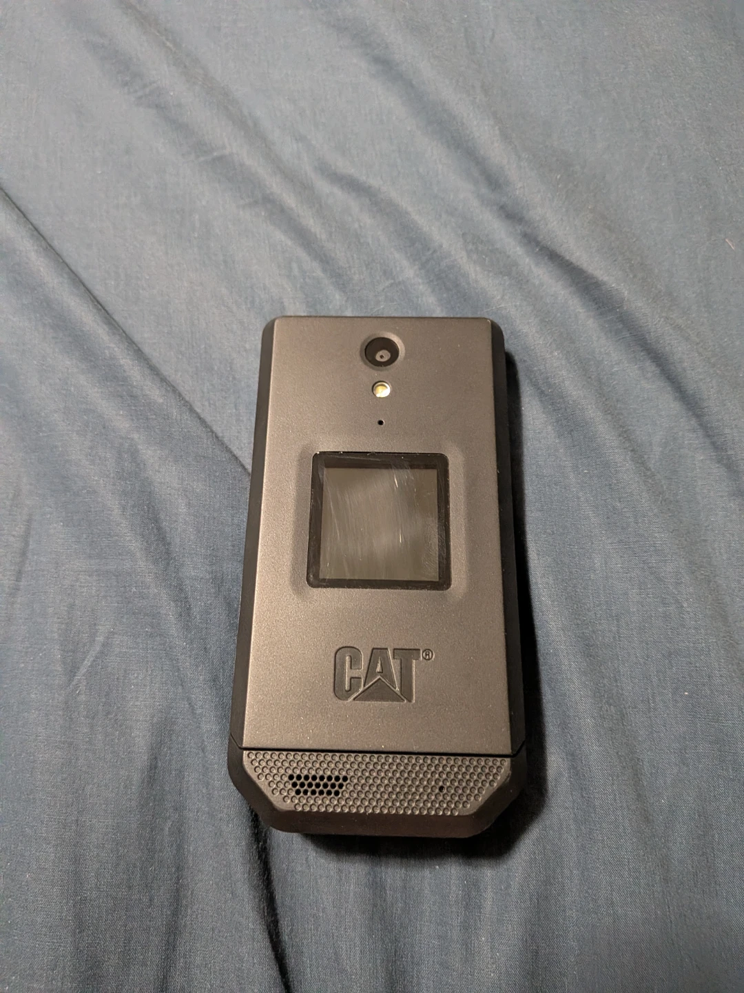 CAT S22 Flip Android Phone