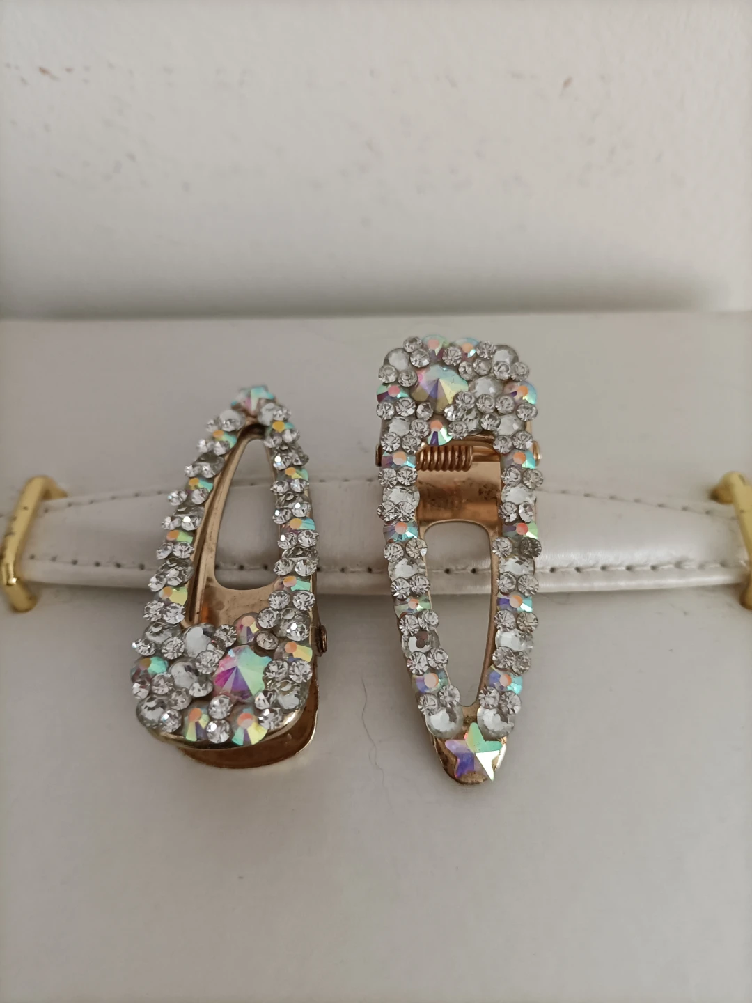 Rhinestone Hair Clips 🏈