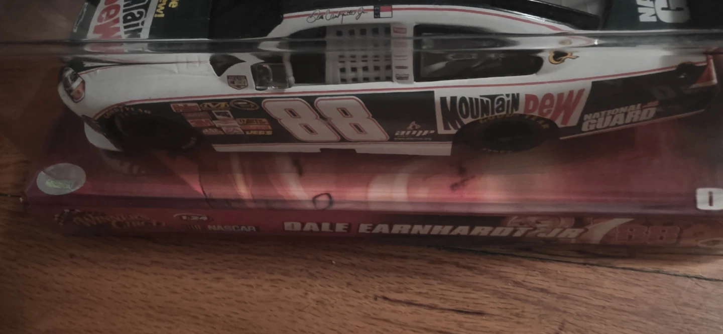 Dale Earnhardt Jr. #88 Mountain Dew NASCAR Race Car 1:24 Scale - photo 3