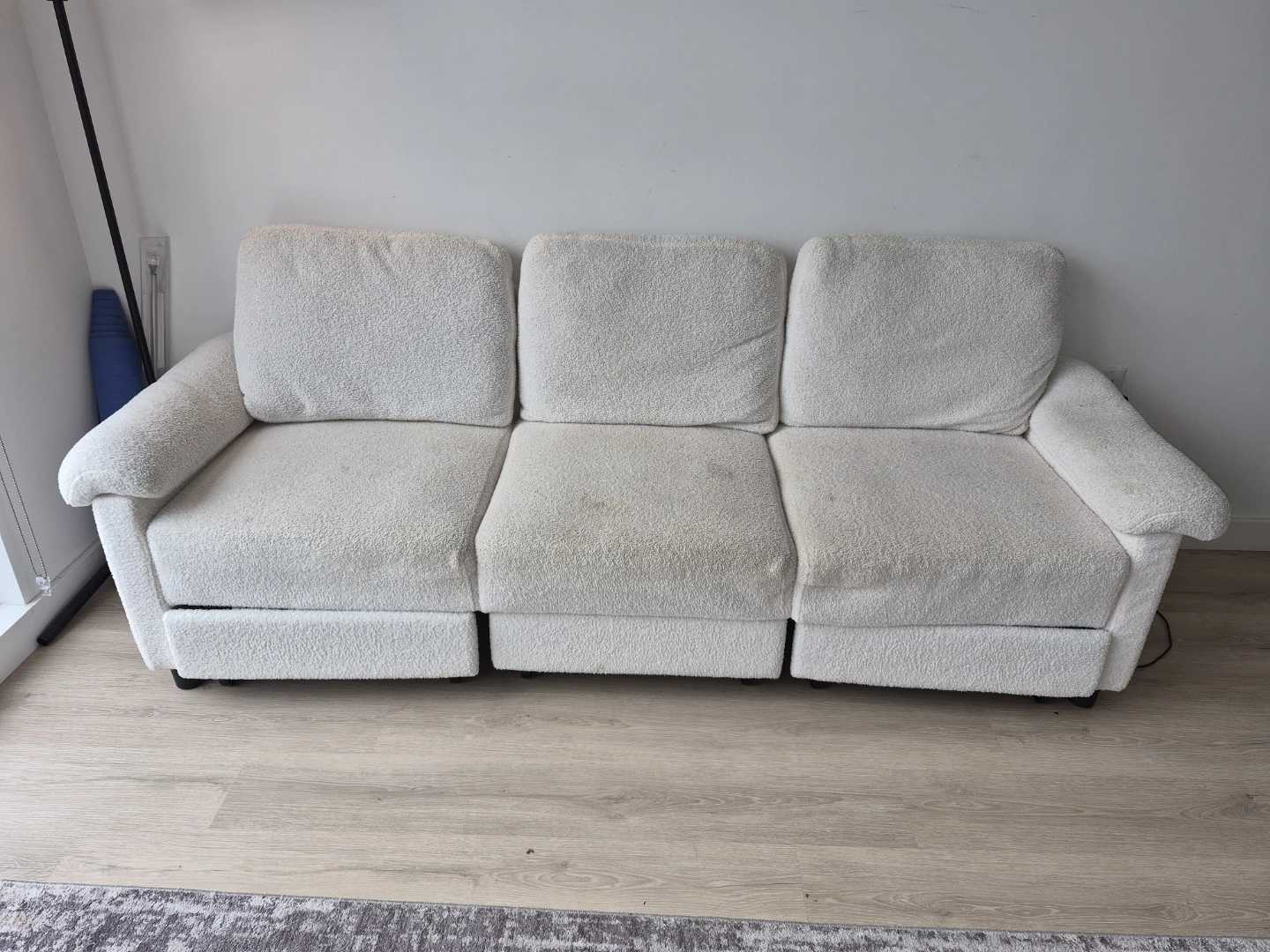 White 3-Seater Sofa with Storage - photo 3