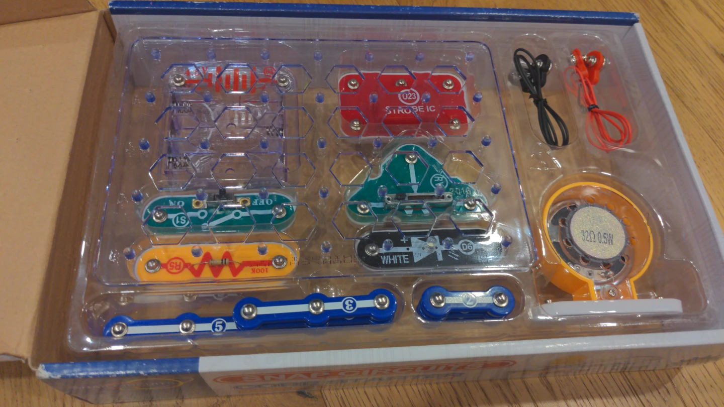 Snap Circuits Core Starter Kit - photo 2