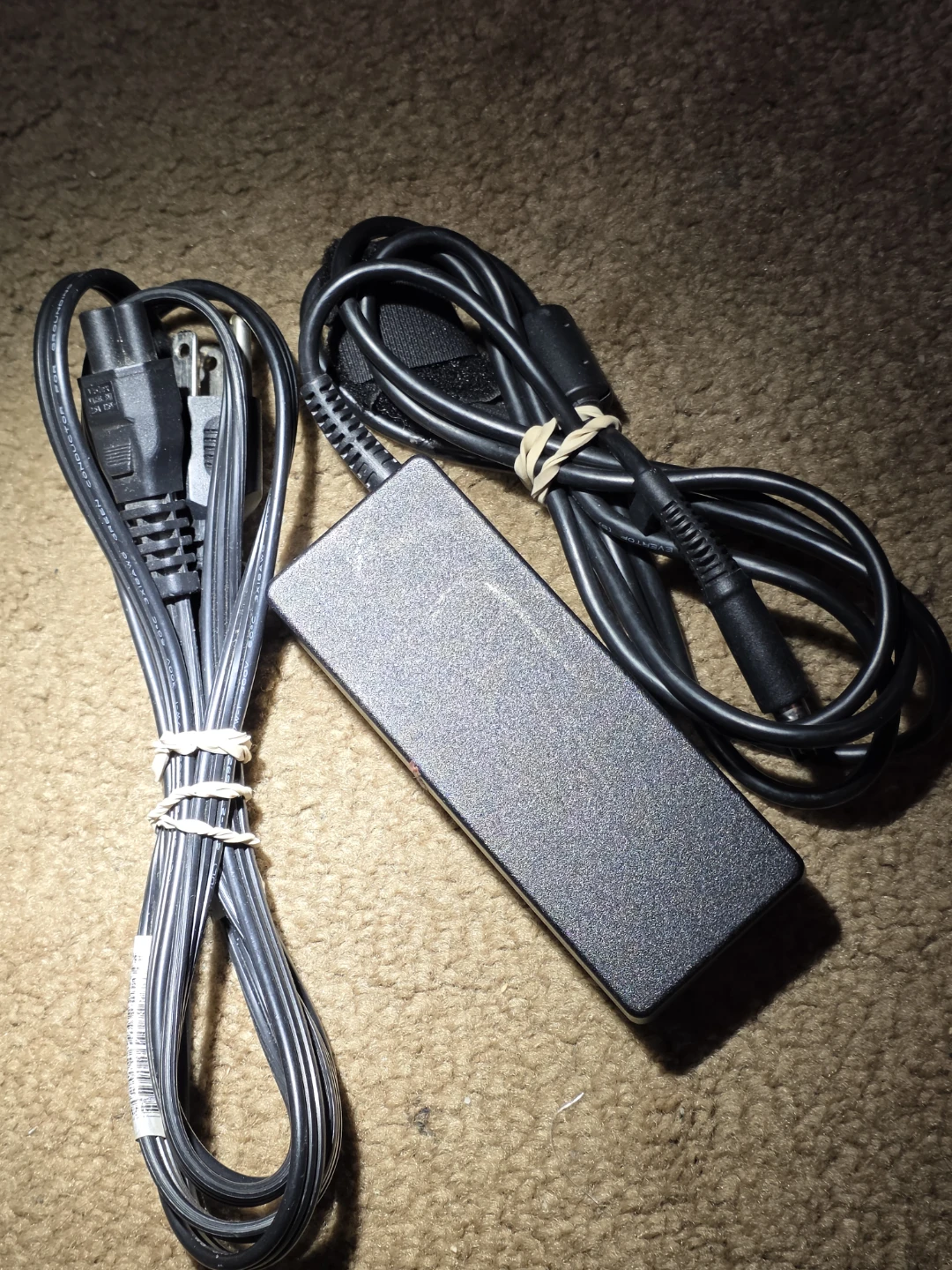 HP 90W AC Adapter Series PPP012H-S