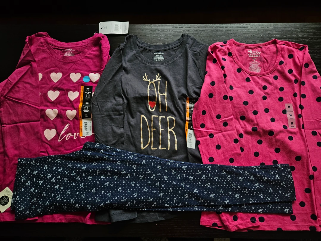 Girls Long Sleeve Tops and Leggings Set (7/8 With Tags)
