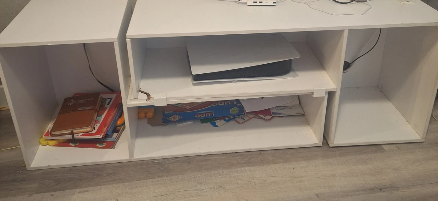 TV Console - photo 3