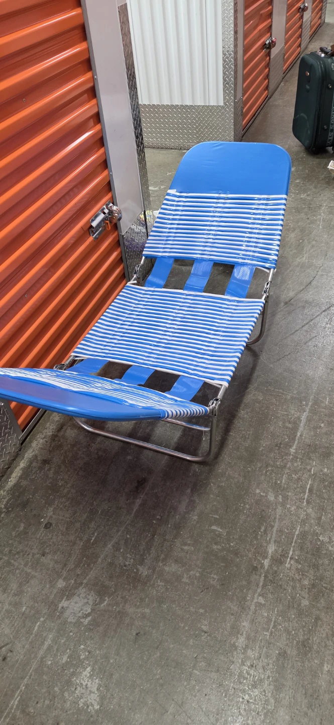 Blue and White Striped Folding Lounge Chair - photo 3