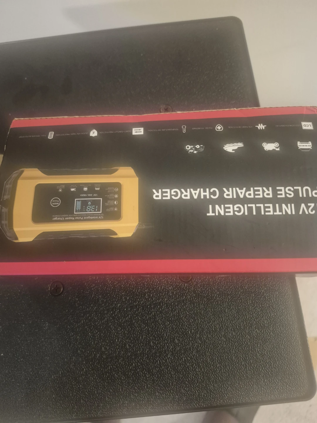 12V Intelligent Pulse Repair Charger - photo 3