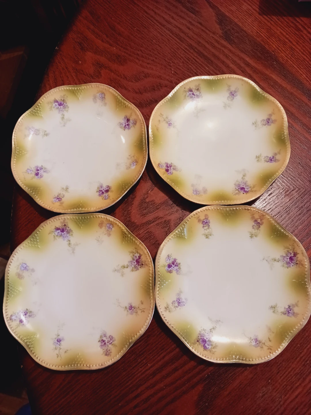 Set of 4 Antique 1890s Austrian 22K Gold Rim Porcelain Plates - photo 4