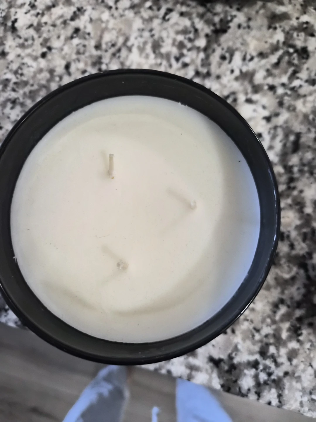Bath and Body Works Candles - photo 2