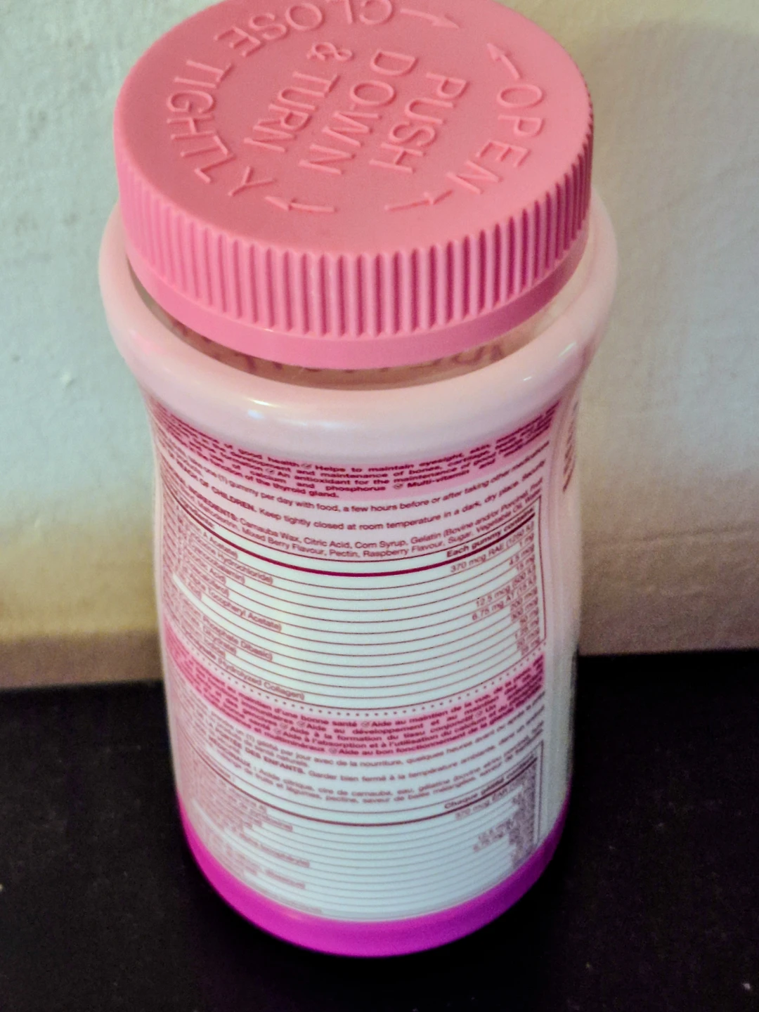 BNIB)Nature's Bounty Women's Multivitamin Gummies - 70 count - photo 2