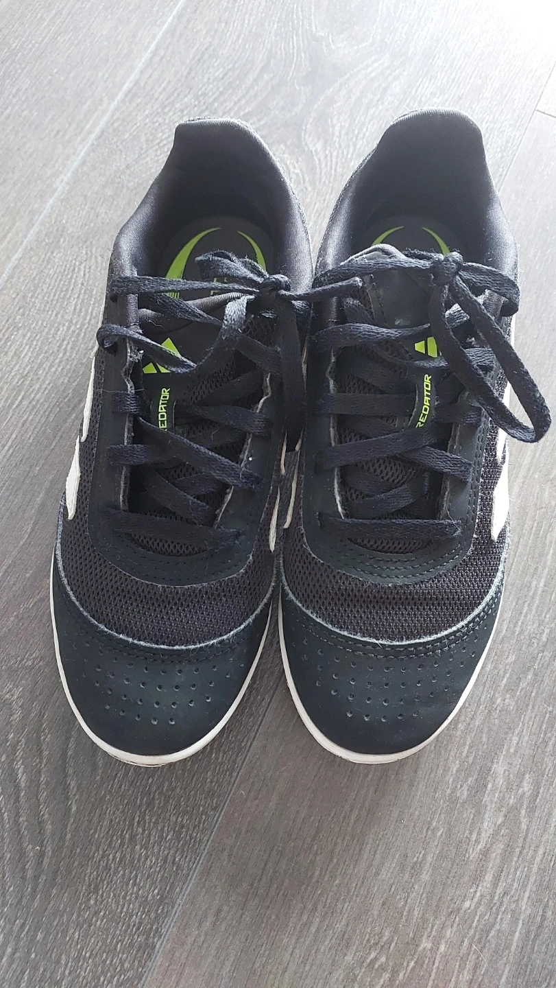 Qdidas Kids' Predator Club Indoor Soccer Shoes - photo 2