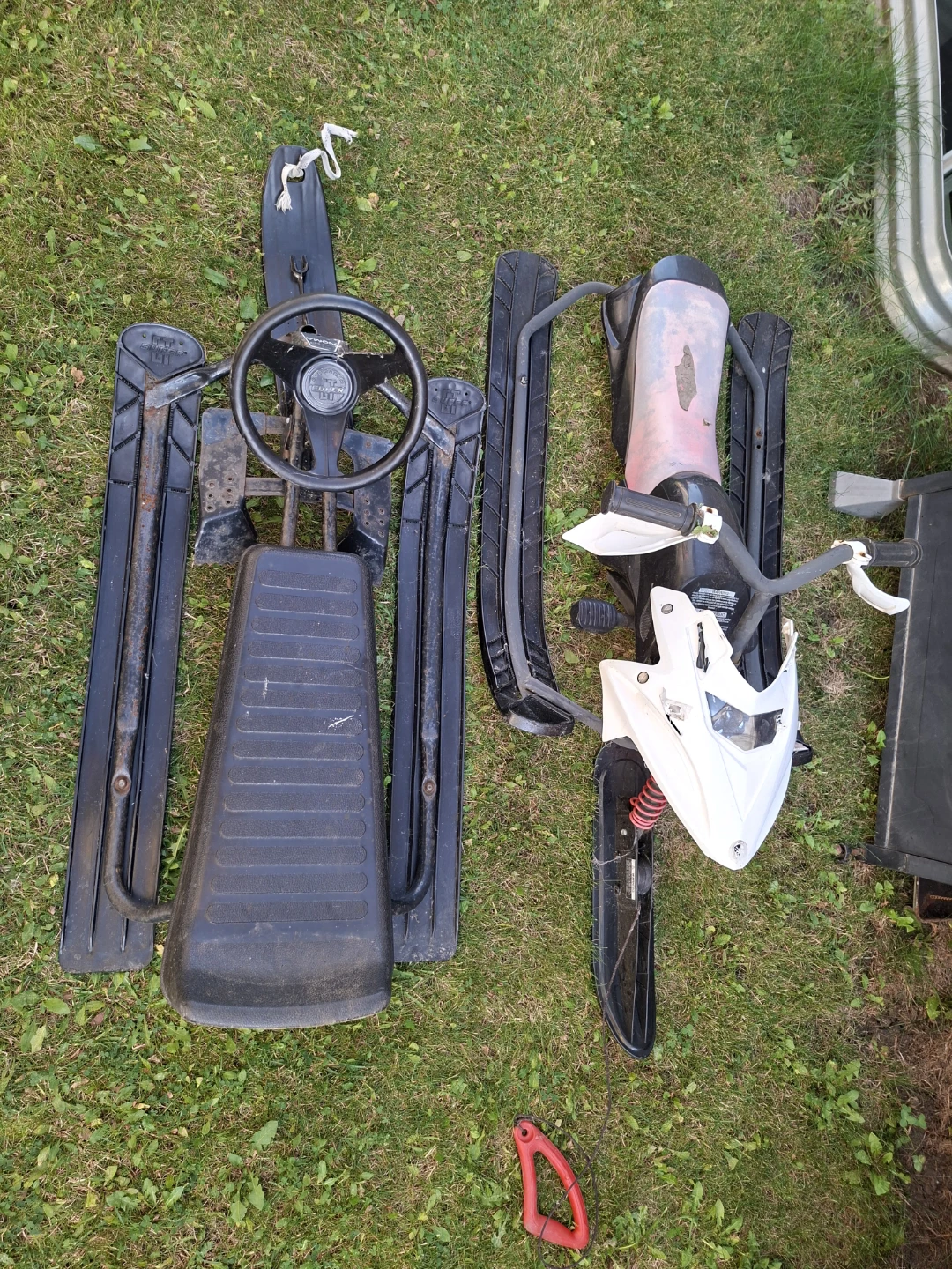 Two Vintage Kids Snow Sleds - photo 5