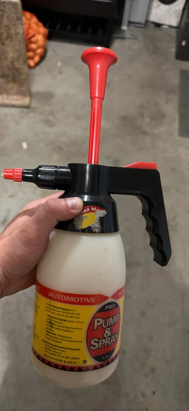 Pro Pump & Spray Automotive Sprayer