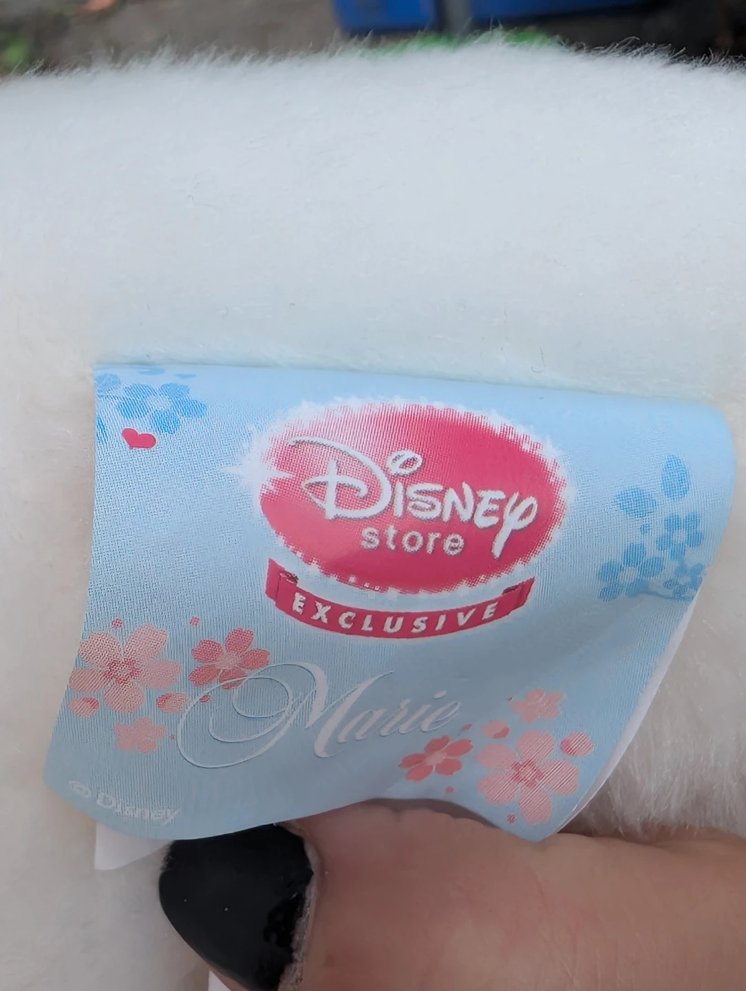 Disney Store Exclusive Marie Plush - photo 3