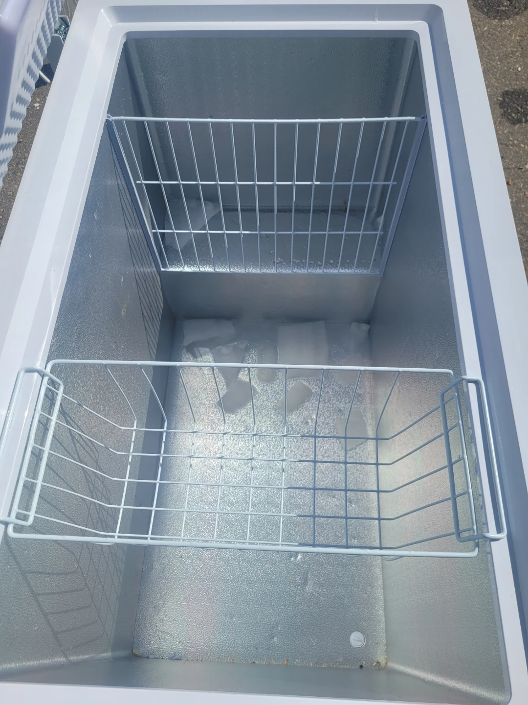 Large Danby Chest Freezer - photo 5