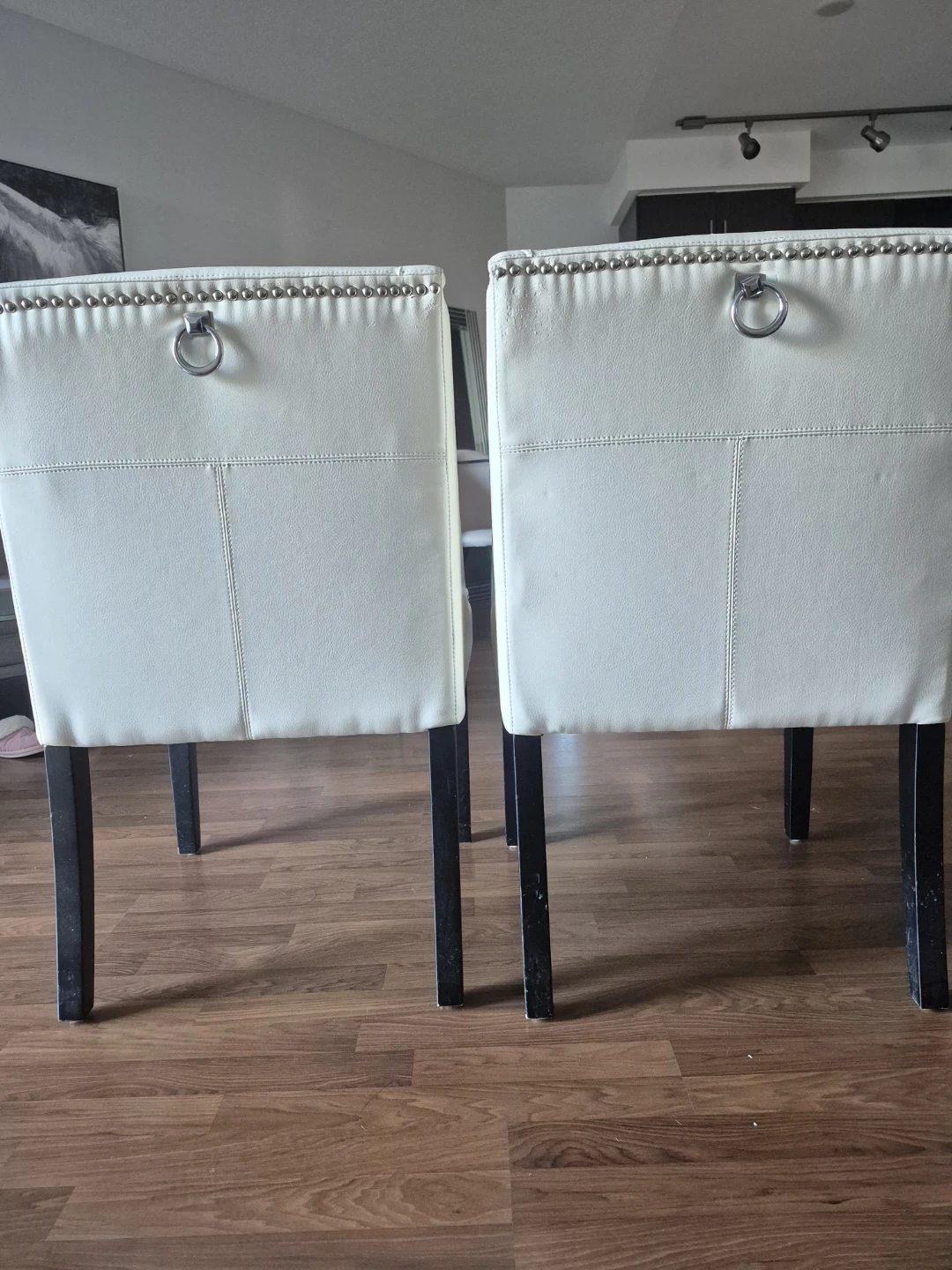 Matching cream colored dining chairs for sale - photo 2
