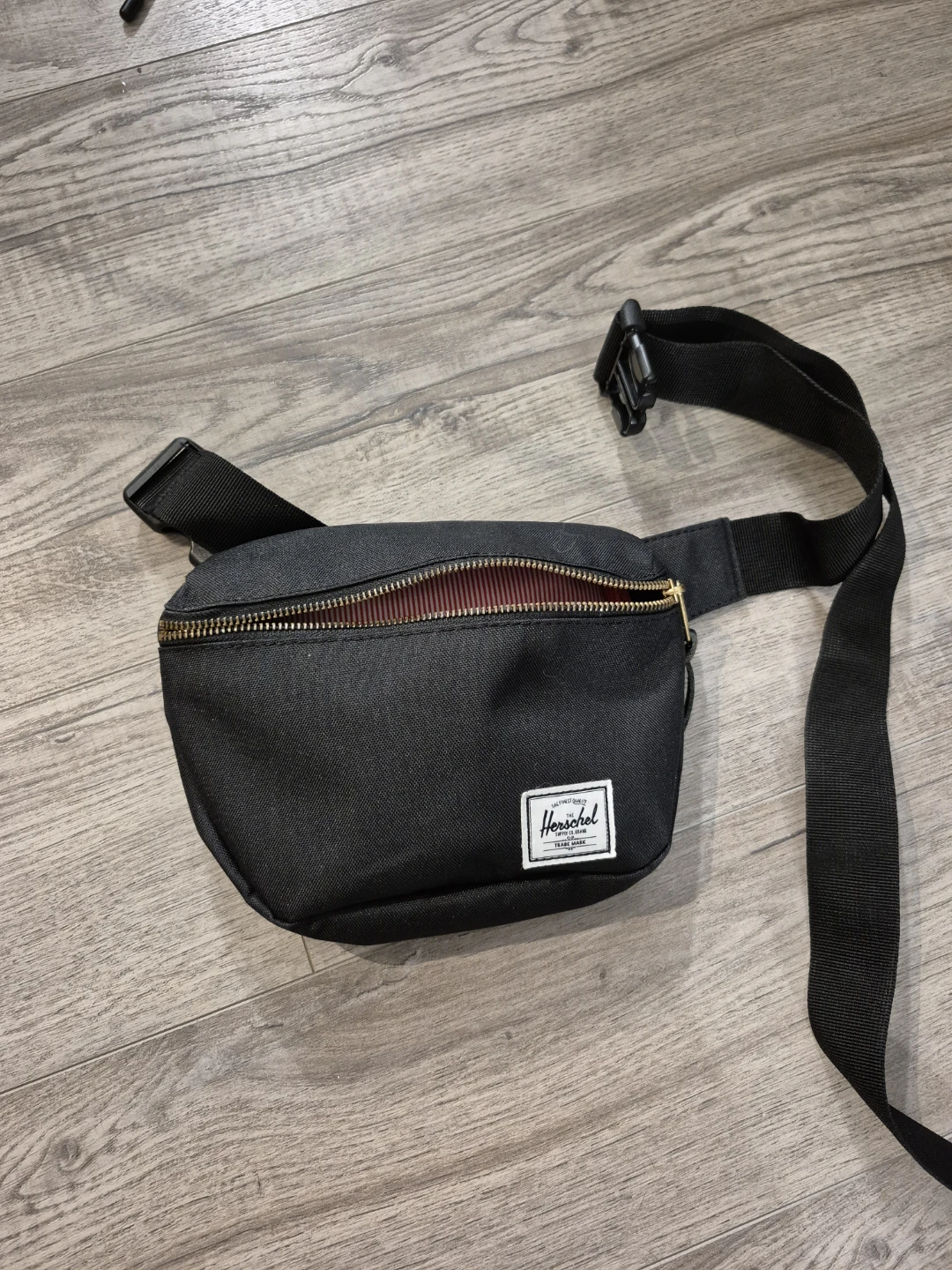 Herschel Hip Pack Black Fanny Pack - photo 3