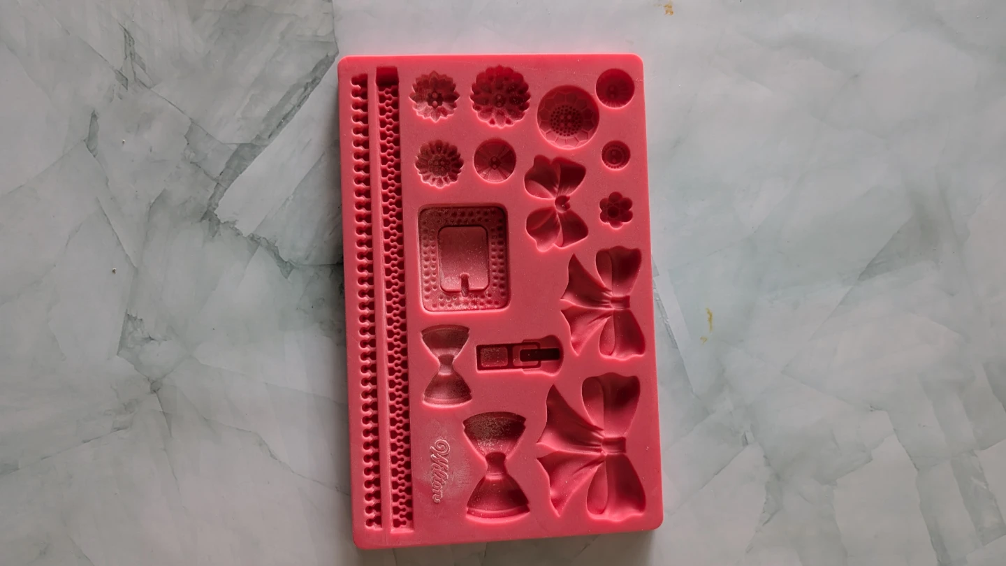 Wilton Silicone Fondant Mould