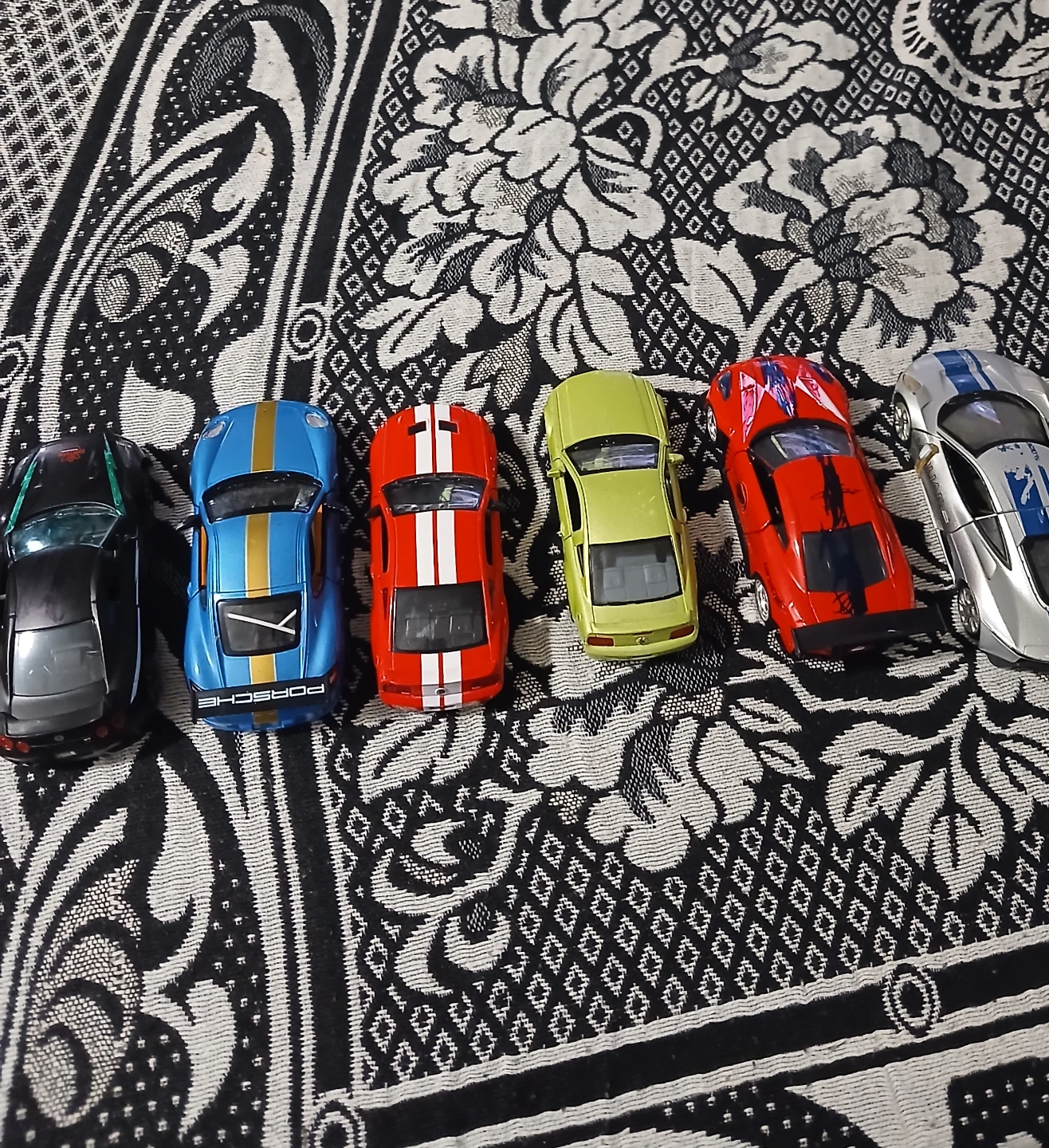 Die cast cars - photo 2