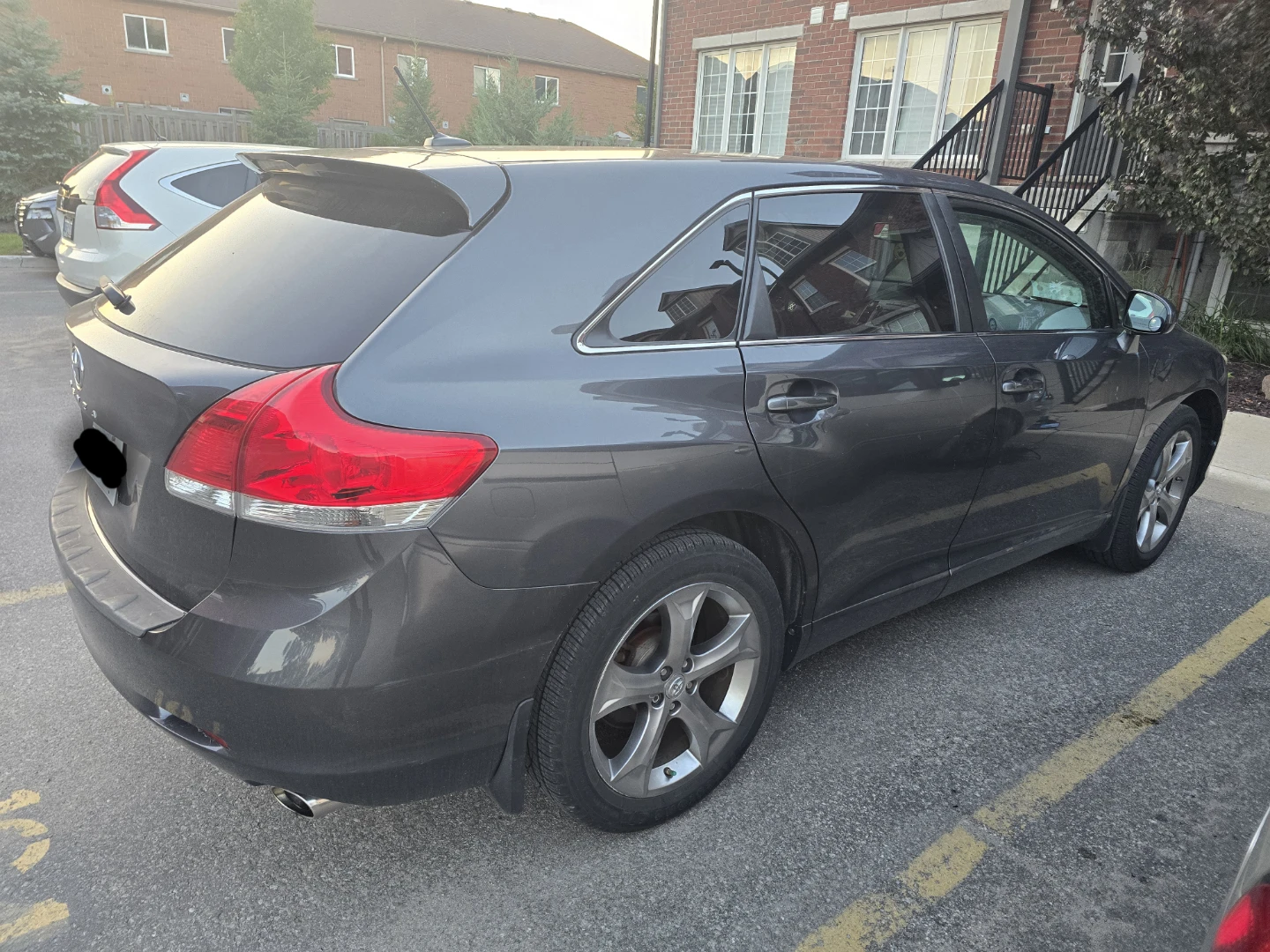 Relaible Grey Toyota Venza